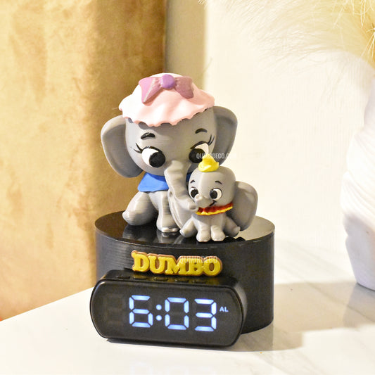 ALARMA DUMBO Y MAMÁ